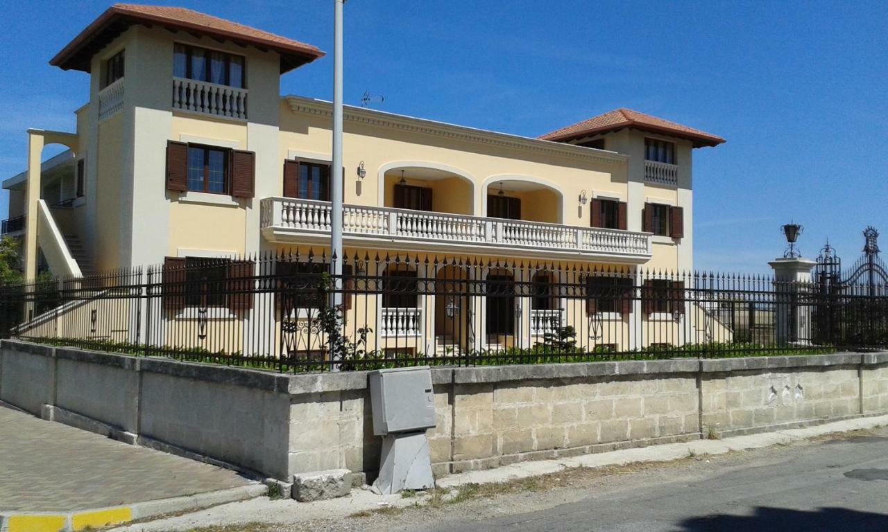 Villa Belvedere Nardo Luaran gambar